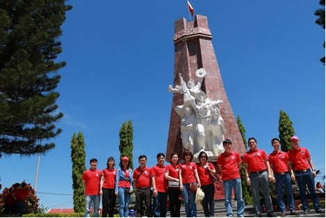 Đảng bộ Viện Dầu khí Việt Nam: Hành trình về Tây Nguyên dang bo vien dau khi viet nam hanh trinh ve tay nguyen