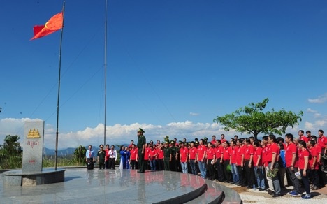 Đảng bộ Viện Dầu khí Việt Nam: Hành trình về Tây Nguyên dang bo vien dau khi viet nam hanh trinh ve tay nguyen
