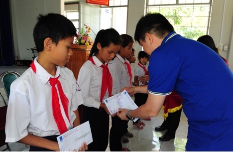 Đảng bộ Viện Dầu khí Việt Nam: Hành trình về Tây Nguyên dang bo vien dau khi viet nam hanh trinh ve tay nguyen