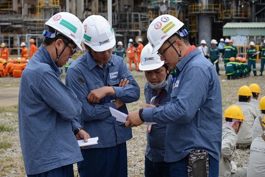Ngày mới trên công trường bảo dưỡng tổng thể NMLD Dung Quất lần 3 ngay moi tren cong truong bao duong tong the nmld dung quat lan 3
