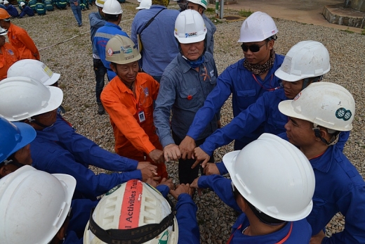 Ngày mới trên công trường bảo dưỡng tổng thể NMLD Dung Quất lần 3 ngay moi tren cong truong bao duong tong the nmld dung quat lan 3