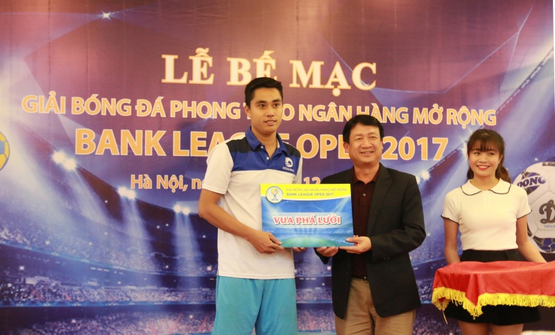 pvcombank be mac giai bong da bank league open 2017