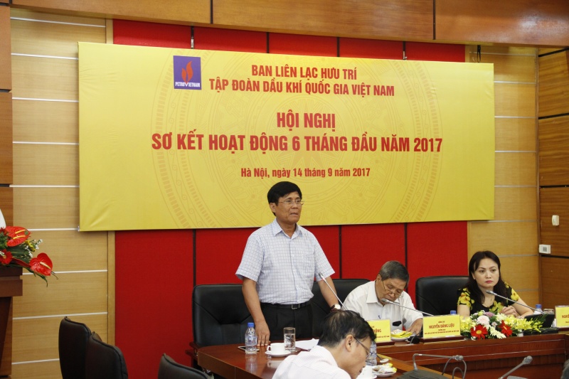 Sợi dây gắn kết các thế hệ Dầu khí soi day gan ket cac the he dau khi