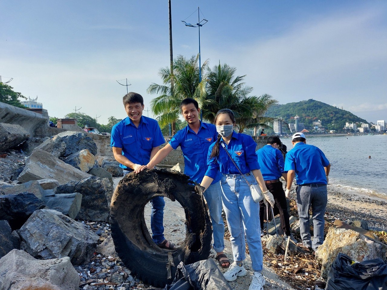 Tuổi trẻ Dầu khí chung tay 