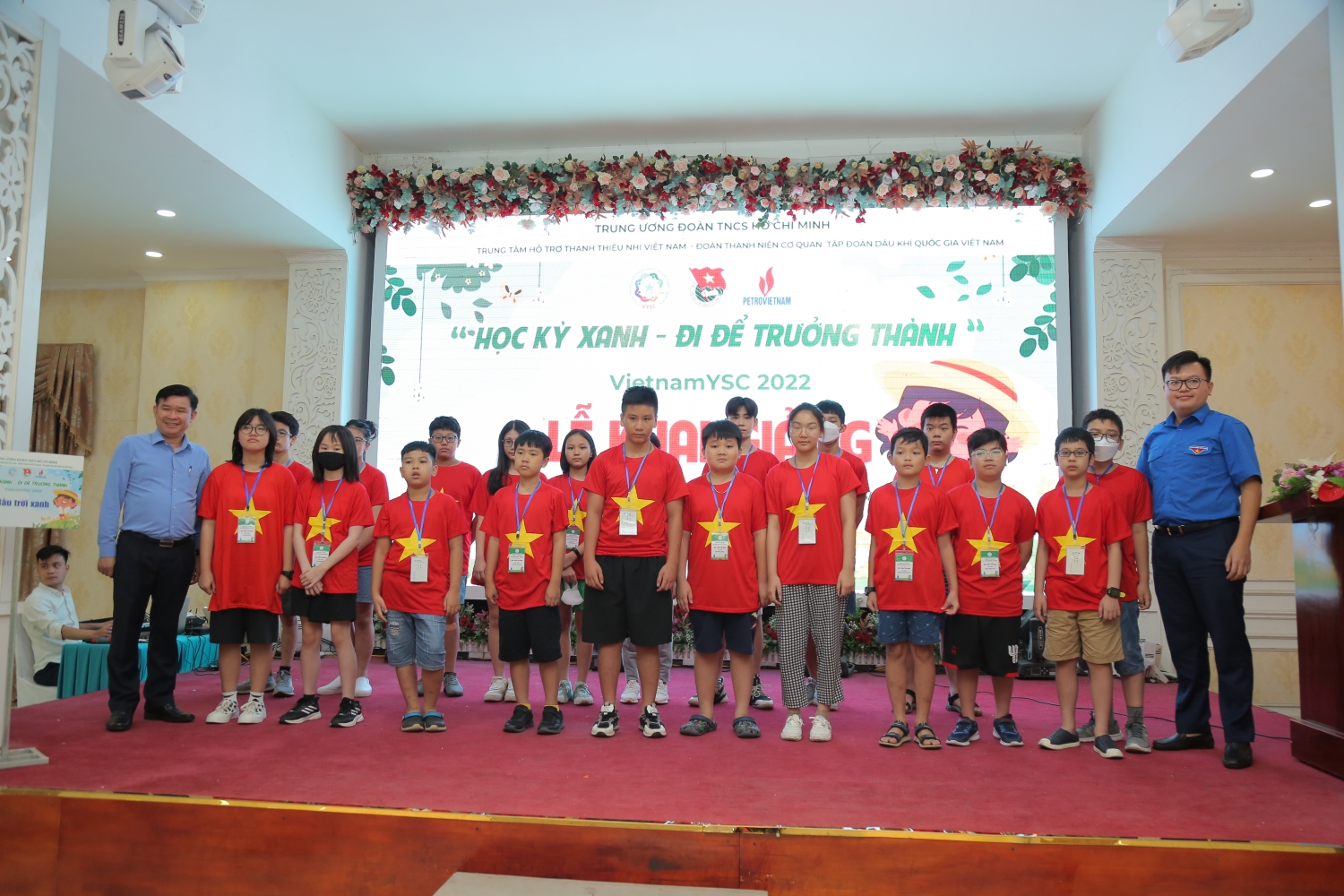 Đoàn Thanh niên Cơ quan Tập đoàn tổ chức chương trình “Học kỳ xanh – Đi để trưởng thành” Đoàn Thanh niên Cơ quan Tập đoàn tổ chức chương trình “Học kỳ xanh - Đi để trưởng thành”