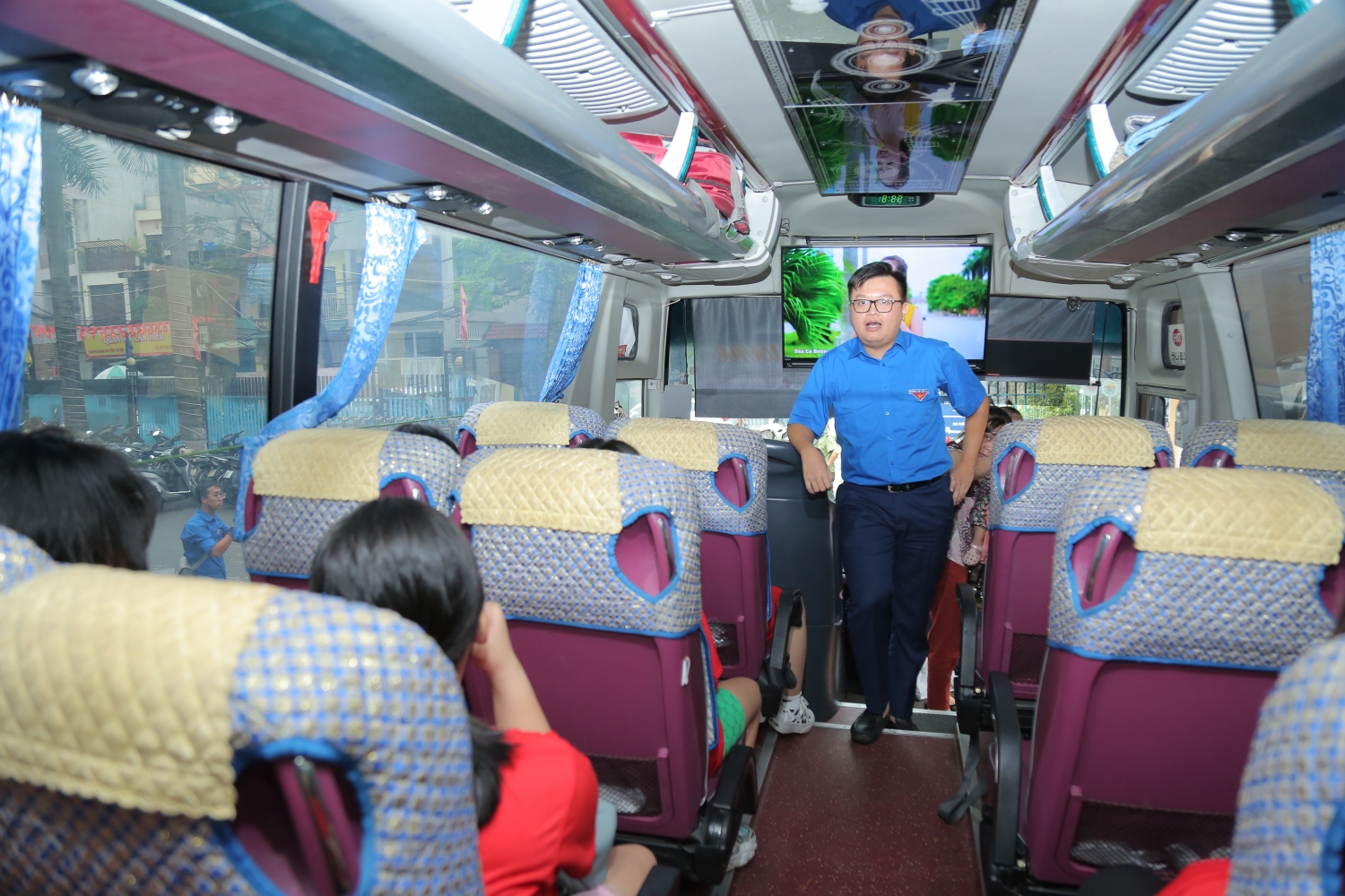 Đoàn Thanh niên Cơ quan Tập đoàn tổ chức chương trình “Học kỳ xanh – Đi để trưởng thành” Đoàn Thanh niên Cơ quan Tập đoàn tổ chức chương trình “Học kỳ xanh - Đi để trưởng thành”