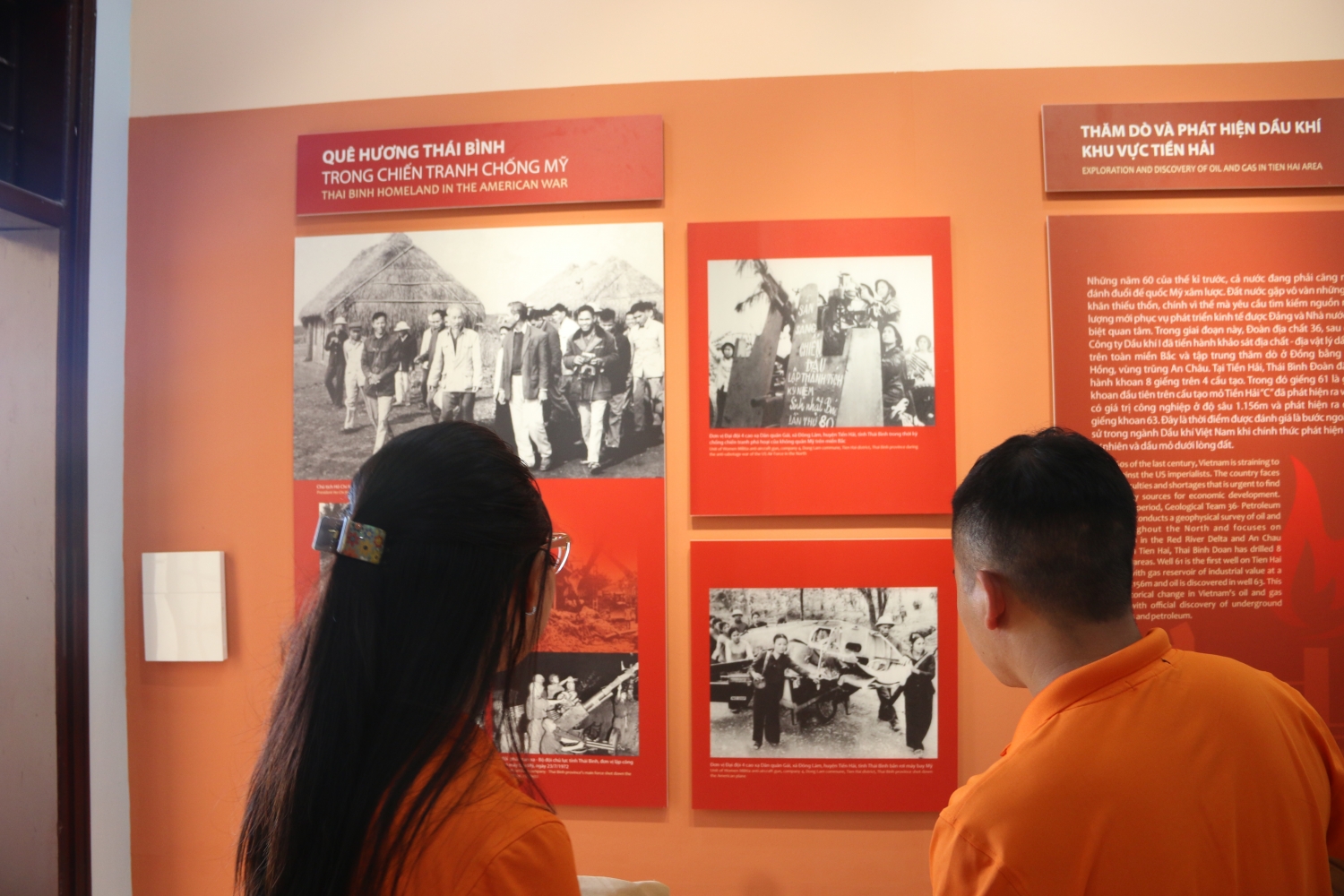 Nơi trưng bày những tấm ảnh quý về Bác Hồ trong những lần về thăm quê hương Thái Bình