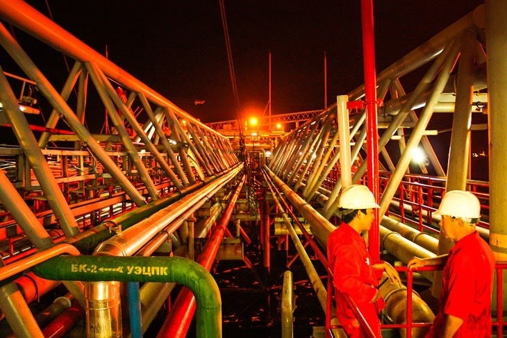 Bản tin dầu khí 30/6: Dự trữ dầu chiến lược Mỹ cạn kiệt, Saudi tiếp tục tăng giá dầu sang châu Á