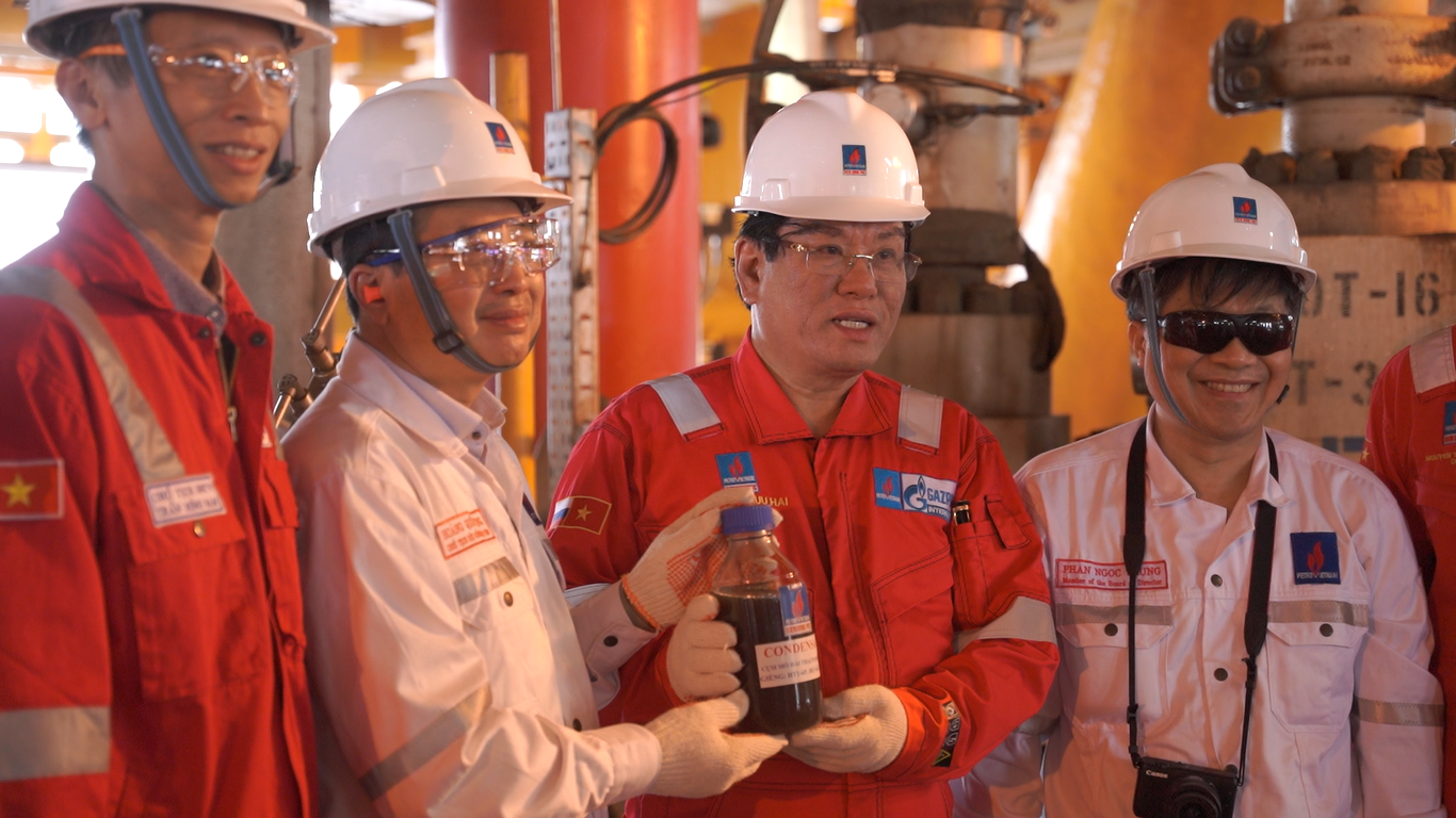 Khai thác khí và dầu trong điều kiện đặc biệt đưa Việt Nam ngang tầm thế giới