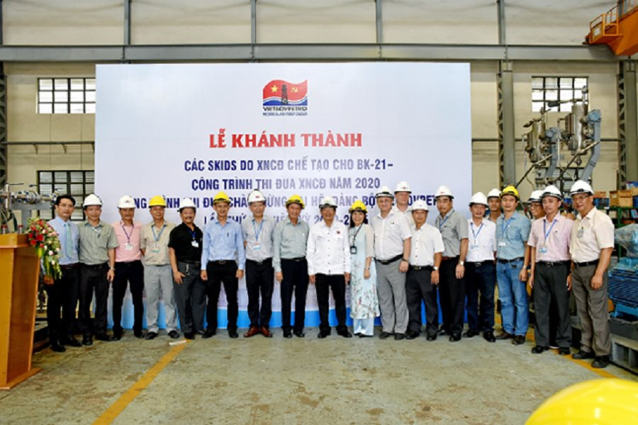 Khủng khoảng kép là “phép thử” cho ngành Dầu khí Khủng khoảng kép là “phép thử” cho ngành Dầu khí