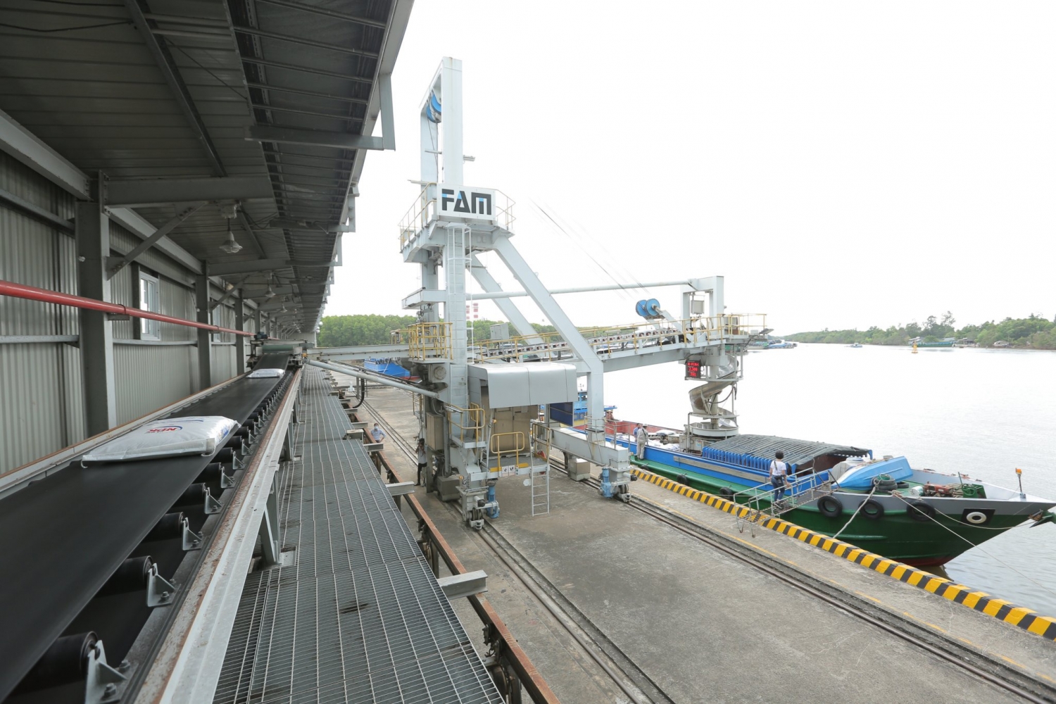 Các sự kiện nổi bật của Petrovietnam trong tuần từ 18/4 đến 25/4/2021 Các sự kiện nổi bật của Petrovietnam trong tuần từ 18/4 đến 25/4/2021