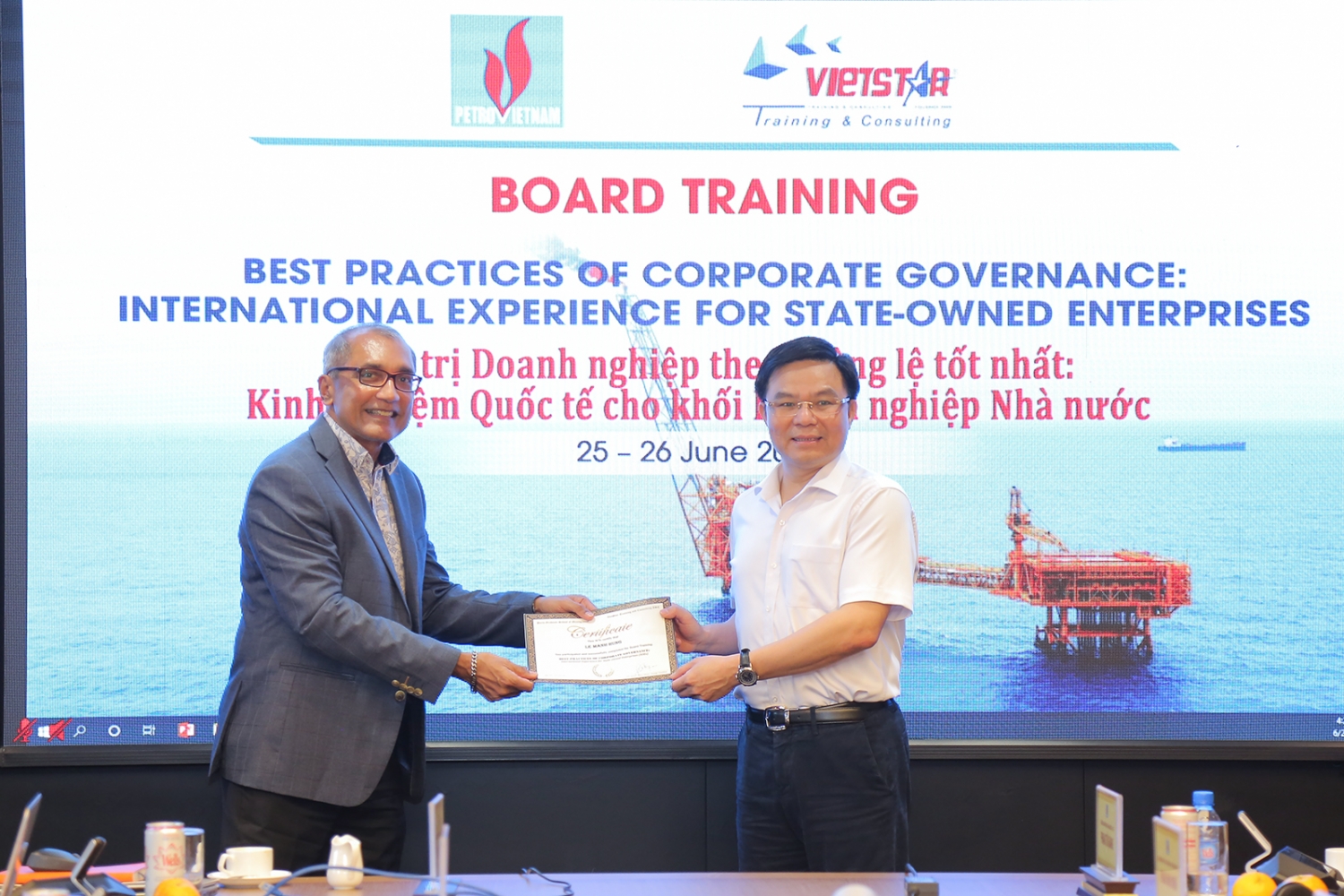 Petrovietnam tổ chức khoá đào tạo nâng cao năng lực quản trị dành cho lãnh đạo cấp cao Petrovietnam tổ chức khoá đào tạo nâng cao năng lực quản trị dành cho lãnh đạo cấp cao