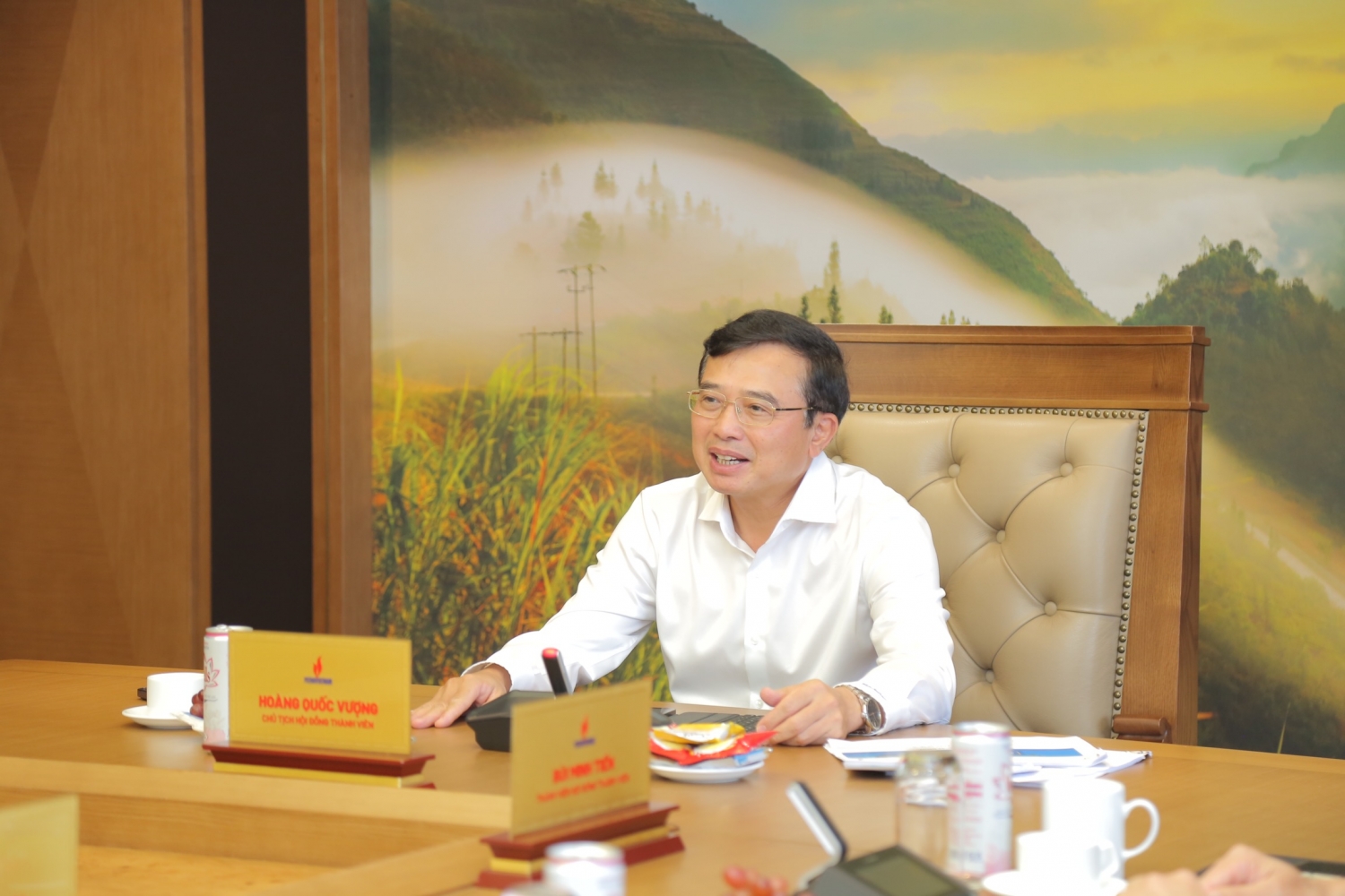 undefined Petrovietnam sẽ là doanh nghiệp tiên phong trong xây dựng và phát triển ngành công nghiệp năng lượng tái tạo