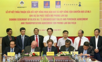 Petrovietnam ký kết các hợp đồng cho Dự án phát triển mỏ Phong Lan Dại