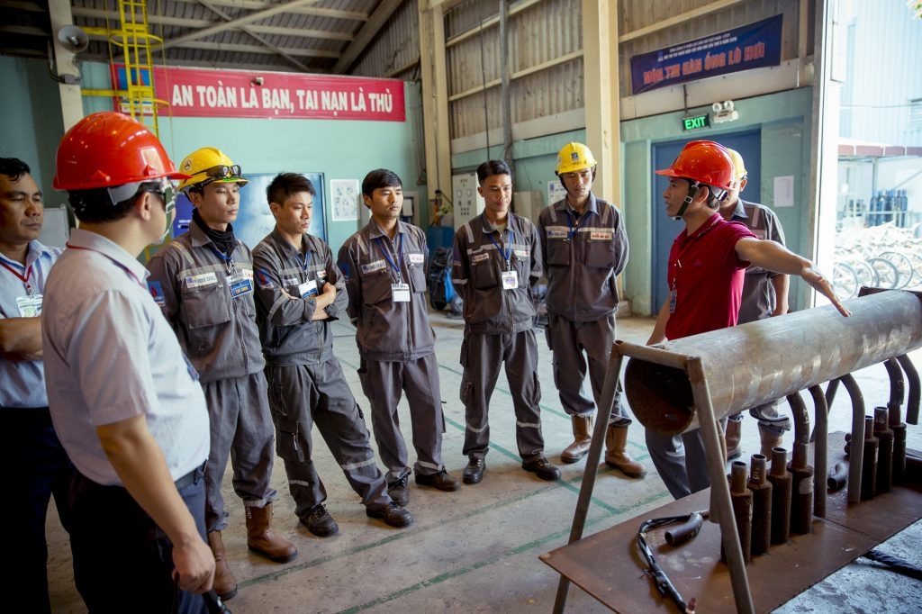 Hội thi tay nghề Điện lực Dầu khí lần thứ II năm 2019: Đoàn kết, tự tin, sáng tạo hoi thi tay nghe dien luc dau khi lan thu ii nam 2019 doan ket tu tin sang tao