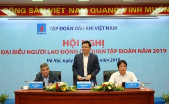 Tổng giám đốc PVN Lê Mạnh Hùng đối thoại với người lao động Cơ quan Tập đoàn năm 2019