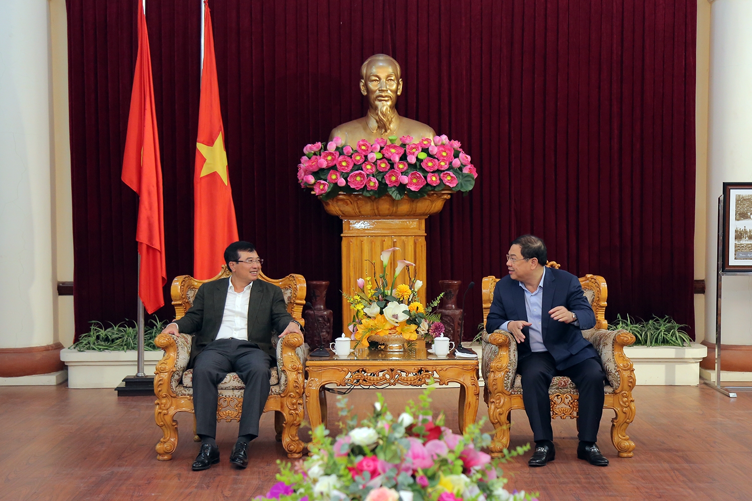 Chủ tịch HĐTV Petrovietnam Hoàng Quốc Vượng làm việc với lãnh đạo tỉnh Nam Định