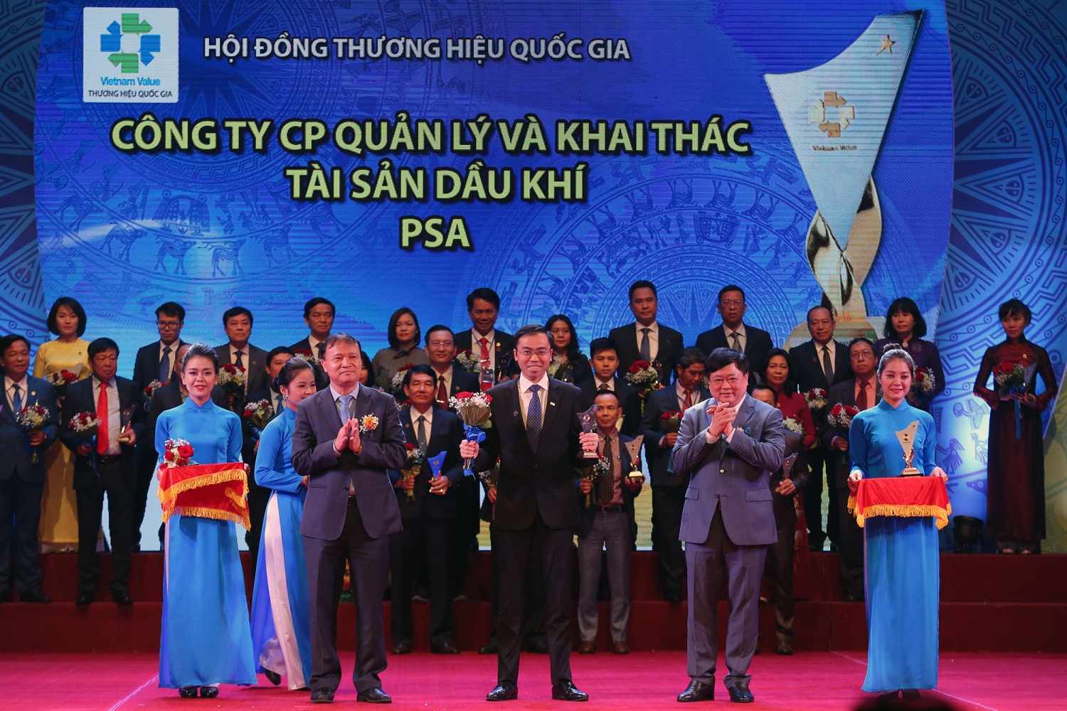 PVN có 5 doanh nghiệp được công nhận Thương hiệu Quốc gia năm 2018 5 doanh nghiep dau khi duoc cong nhan thuong hieu quoc gia nam 2018