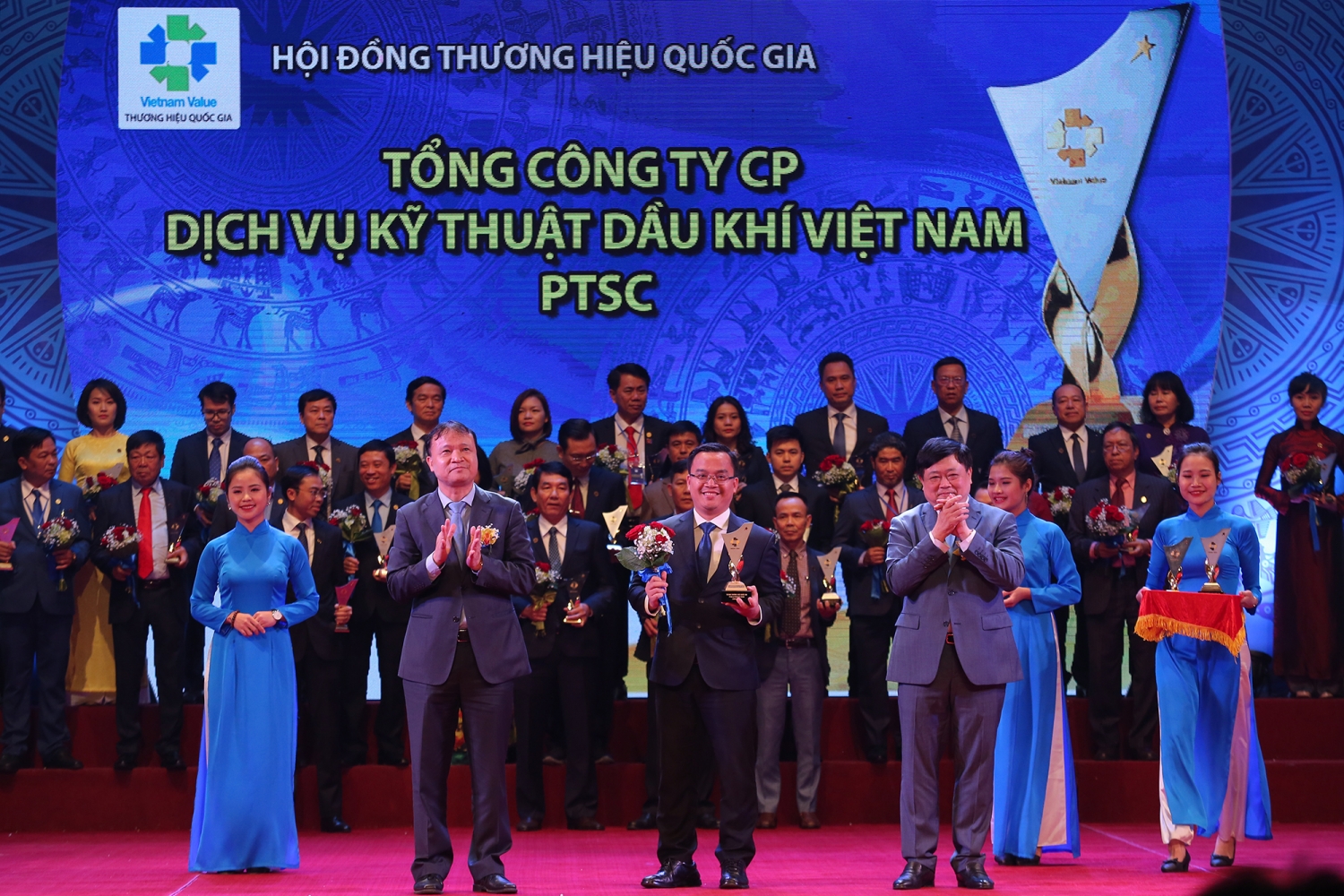 PVN có 5 doanh nghiệp được công nhận Thương hiệu Quốc gia năm 2018 5 doanh nghiep dau khi duoc cong nhan thuong hieu quoc gia nam 2018
