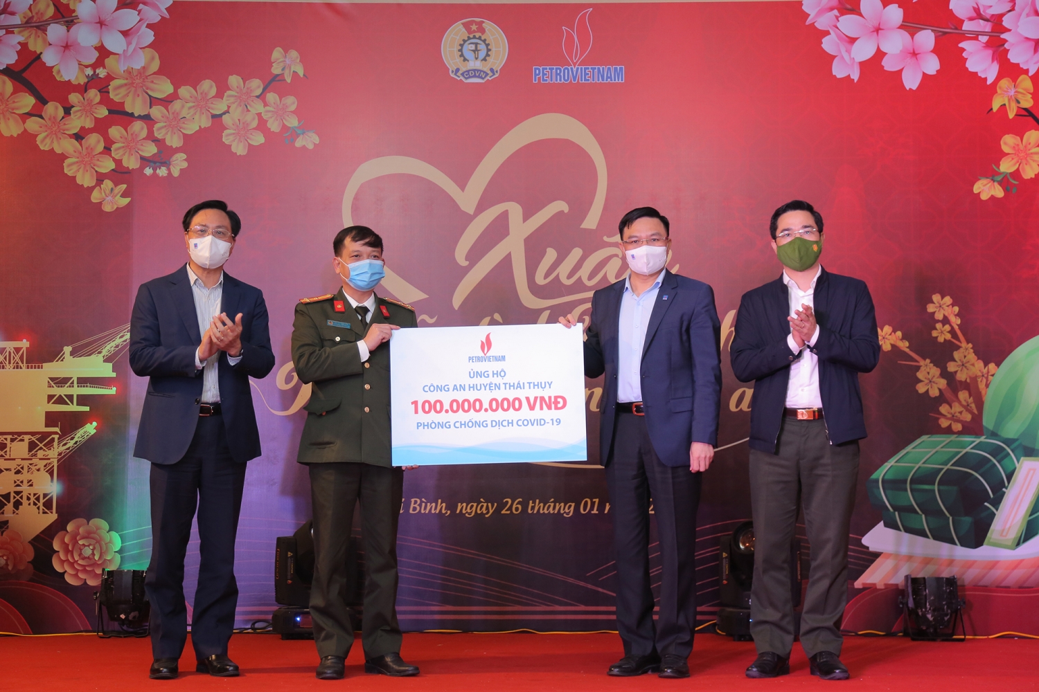 Công đoàn Dầu khí Việt Nam tổ chức “Xuân nghĩa tình Dầu khí 2022” trên công trường dự án NMNĐ Thái Bình 2