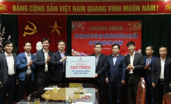 Petrovietnam ủng hộ chương trình Tết vì người nghèo tỉnh Thái Bình 500 triệu đồng