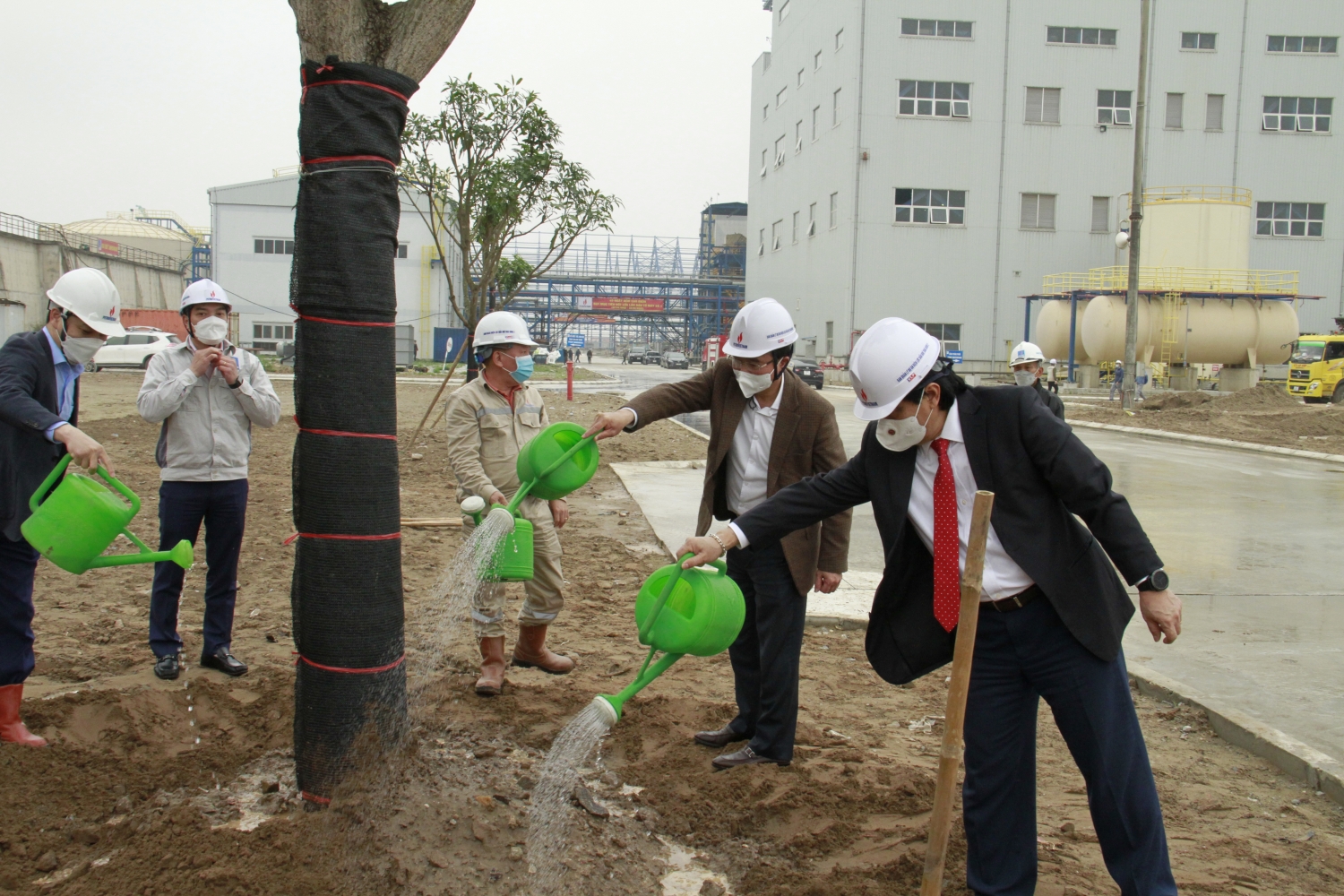 Mốc đốt lửa lần đầu của NMNĐ Thái Bình 2 có khả năng vượt tiến độ Hoạt động xuyên Tết, nỗ lực cao nhất bám sát mốc tiến độ đốt lửa lần đầu của NMNĐ Thái Bình 2