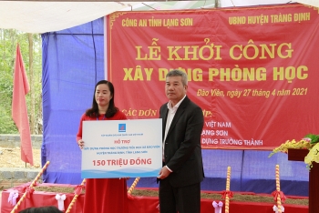 Petrovietnam phối hợp với UBND huyện Tràng Định, Công an tỉnh Lạng Sơn khởi công xây dựng 02 phòng học Trường Tiểu học Đào Viên
