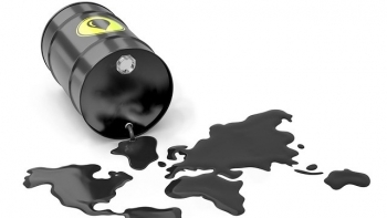 Giá xăng dầu hôm nay 18/3/2022 duy trì đà tăng, dầu Brent lên 106,7 USD/thùng