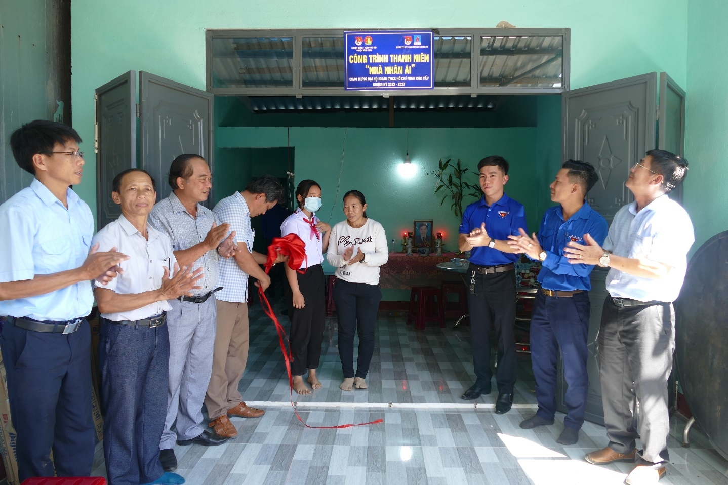 Đoàn Thanh niên BSR bàn giao nhà tình nghĩa tại xã Bình Hải, huyện Bình Sơn, tỉnh Quảng Ngãi