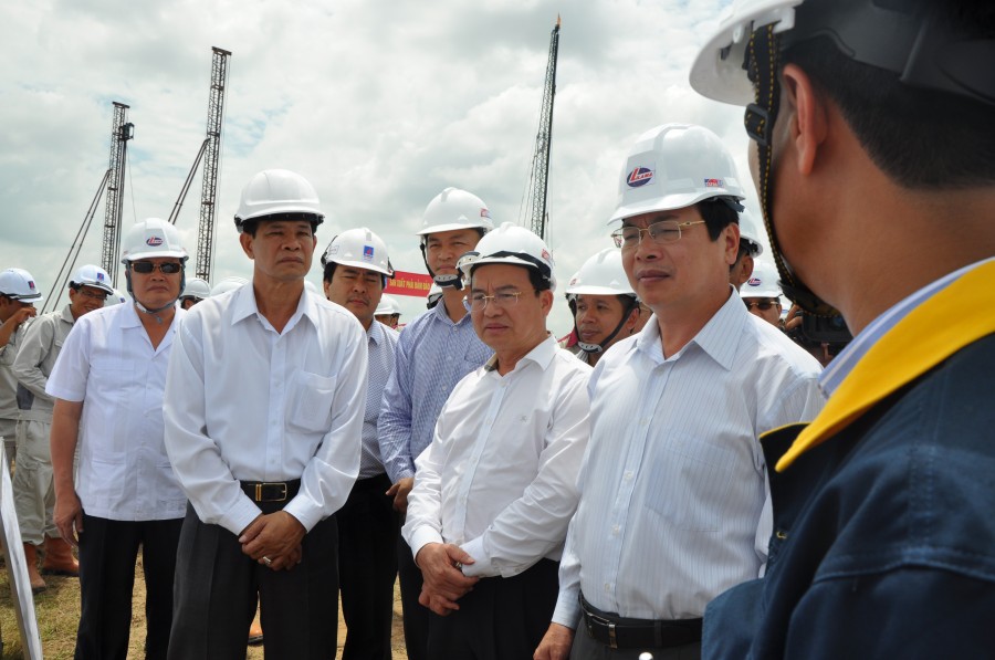 Bộ trưởng Bộ Công Thương kiểm tra tiến độ dự án Nhiệt điện Sông Hậu 1