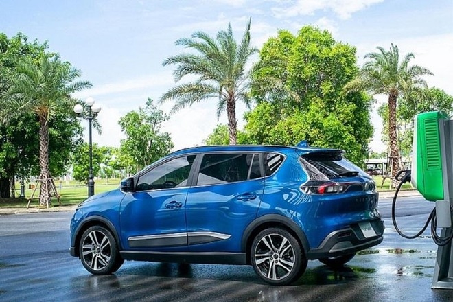 Tin tức kinh tế ngày 11/9: Ôtô điện không được giảm thuế nhập khẩu Tin tức kinh tế ngày 11/9: Ô tô điện không được giảm thuế nhập khẩu