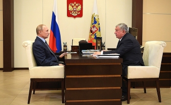 Tổng thống Nga Putin làm việc với người đứng đầu Rosneft