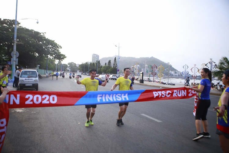 Sôi nổi Giải Việt dã " PTSC RUN lần thứ Nhất – 2020" soi noi giai viet da ptsc run lan thu nhat 2020