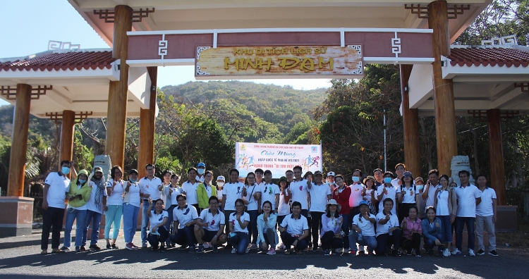 PVU tổ chức nhiều hoạt động sôi nổi chào mừng Ngày Quốc tế Phụ nữ