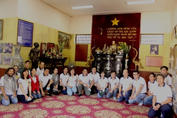 Đảng ủy PVU tổ chức hành trình về nguồn, dâng hương Đài tưởng niệm Anh hùng liệt sỹ Võ Thị Sáu