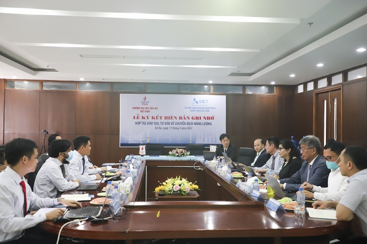 PVU và VIETSE tăng cường hợp tác đào tạo, tư vấn về chuyển dịch năng lượng Việt Nam