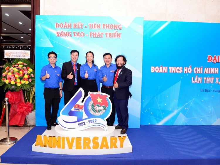 [Chùm ảnh] Tuổi trẻ Vietsovpetro: Hành trình 40 năm thắp lửa nhiệt huyết các thế hệ