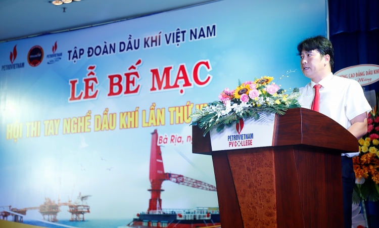 Hội thi tay nghề Dầu khí lần thứ VII năm 2022: Tiếp tục khẳng định “ khối óc và bàn tay vàng” của những người lao động Dầu khí Hội thi tay nghề Dầu khí lần thứ VII năm 2022: Tiếp tục khẳng định “ khối óc và bàn tay vàng” của những người lao động Dầu khí