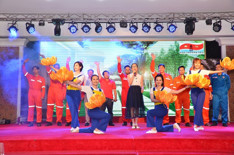 Khai mạc Hội thi An toàn vệ sinh viên giỏi ngành Dầu khí lần VIII năm 2019 khai mac hoi thi an toan ve sinh vien gioi nganh dau khi lan viii nam 2019
