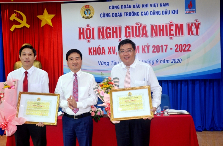 cong doan pvmtc dong hanh cung ban giam hieu nha truong day tot hoc tot lao dong tot