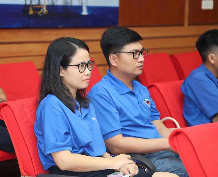 Tuổi trẻ Vietsovpetro và PVDrilling tổ chức sinh khoa học công nghệ: Thanh niên đối với công tác nghiên cứu và thi công các giếng khoan có điều kiện áp suất dị thường Tuổi trẻ Vietsovpetro và PV Drilling tổ chức sinh hoạt khoa học công nghệ quý III năm 2022