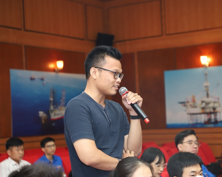 Tuổi trẻ Vietsovpetro và PVDrilling tổ chức sinh khoa học công nghệ: Thanh niên đối với công tác nghiên cứu và thi công các giếng khoan có điều kiện áp suất dị thường Tuổi trẻ Vietsovpetro và PV Drilling tổ chức sinh hoạt khoa học công nghệ quý III năm 2022