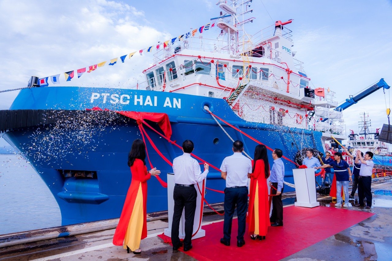 Nghi lễ ra mắt Tàu PTSC Hai An và Tàu PTSC Sai Gon Nghi lễ ra mắt Tàu PTSC Hai An và Tàu PTSC Sai Gon