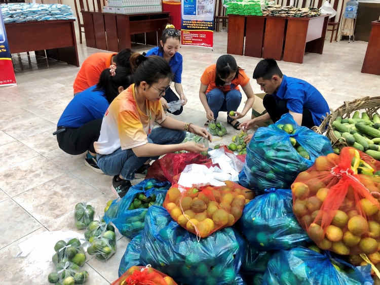 sieu thi 0 dong tiep tuc lan toa tinh yeu thuong