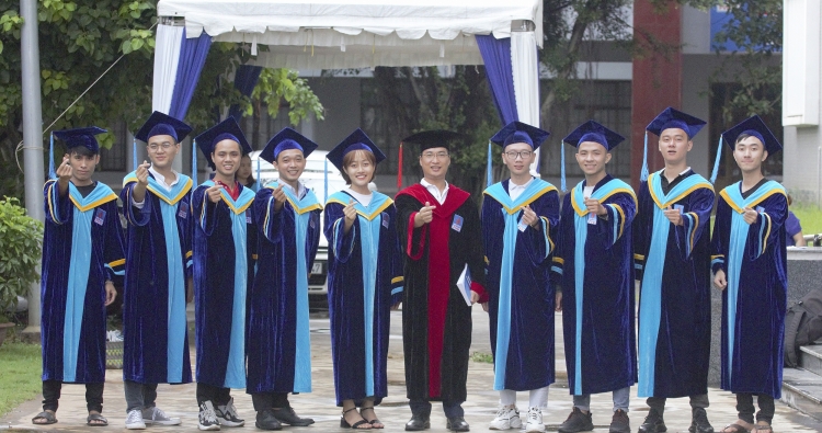 Đại học Dầu khí Việt Nam trao bằng Thạc sỹ  Kỹ sư, khai giảng năm học mới 2020-2021