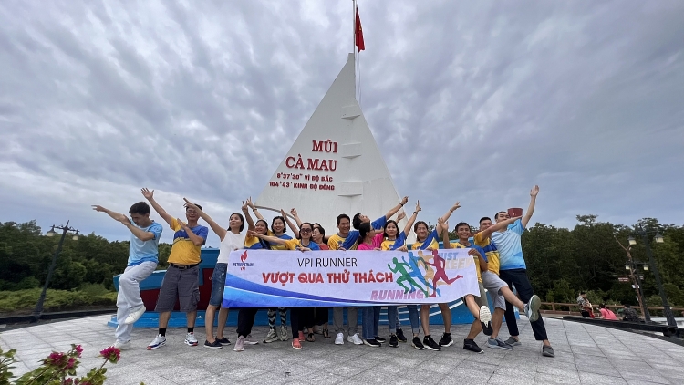 VPI RUNNERS: Ấn tượng từ Giải Marathon đầu tiên được tổ chức nơi vùng đất cực Nam của Tổ Quốc VPI RUNNERS: Ấn tượng từ Giải Marathon đầu tiên được tổ chức nơi vùng đất cực Nam của Tổ Quốc