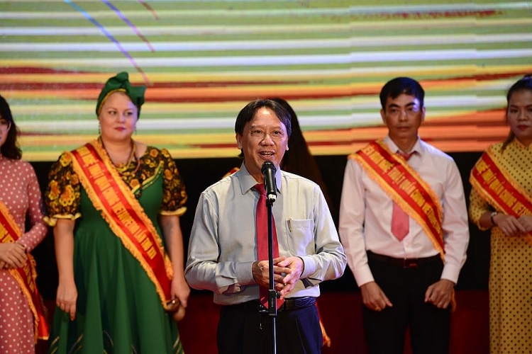 khai mac lien hoan nghe thuat quan chung vietsovpetro lan thu 25