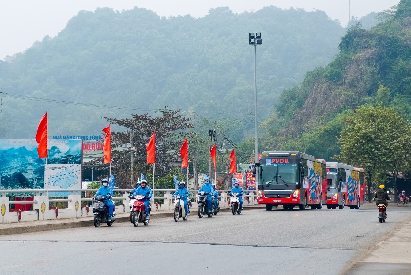 Trên phố núi Hà Giang Trên phố núi Hà Giang
