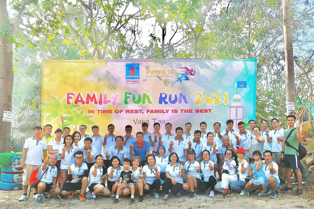 chương trình đi bộ rèn luyện sức khỏe và gắn kết gia đình mang tên “FAMILY FUN RUN 2021” chương trình đi bộ rèn luyện sức khỏe và gắn kết gia đình mang tên “FAMILY FUN RUN 2021”