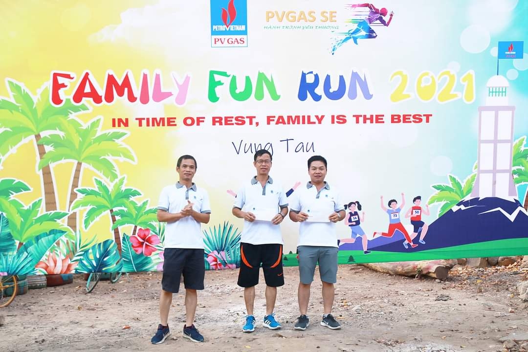 KĐN phát động chương trình đi bộ rèn luyện sức khỏe và gắn kết gia đình “FAMILY FUN RUN 2021” KĐN phát động chương trình đi bộ rèn luyện sức khỏe và gắn kết gia đình “FAMILY FUN RUN 2021”